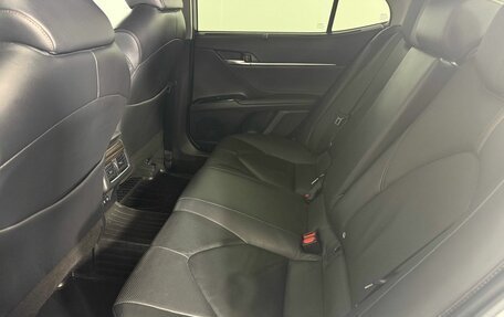 Toyota Camry, 2019 год, 2 850 000 рублей, 12 фотография