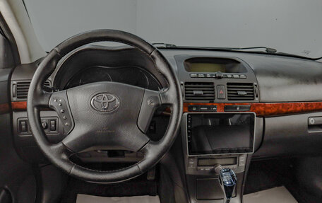 Toyota Avensis III рестайлинг, 2004 год, 779 000 рублей, 10 фотография