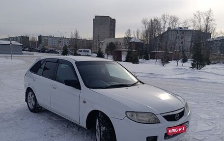 Mazda Familia Y11, 2002 год, 300 000 рублей, 1 фотография