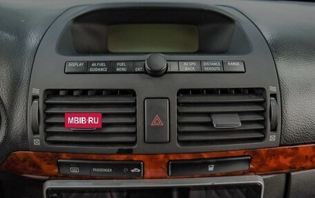 Toyota Avensis III рестайлинг, 2004 год, 779 000 рублей, 17 фотография