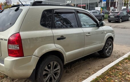 Hyundai Tucson III, 2007 год, 700 000 рублей, 6 фотография