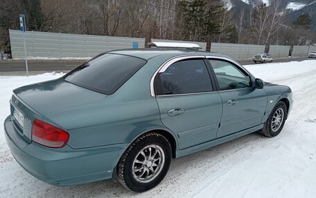 Hyundai Sonata IV рестайлинг, 2002 год, 300 000 рублей, 5 фотография
