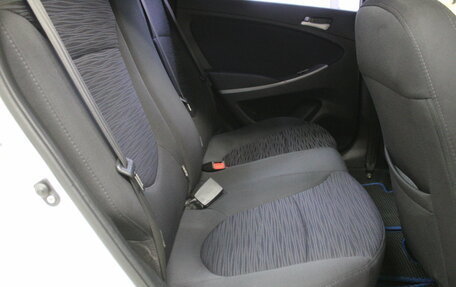 Hyundai Solaris II рестайлинг, 2015 год, 957 000 рублей, 12 фотография