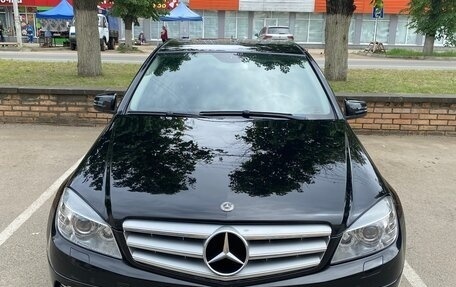 Mercedes-Benz C-Класс, 2008 год, 1 100 000 рублей, 2 фотография