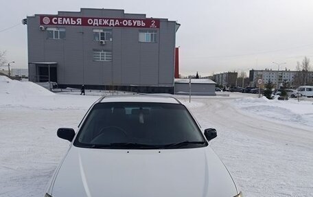 Mazda Familia Y11, 2002 год, 300 000 рублей, 3 фотография