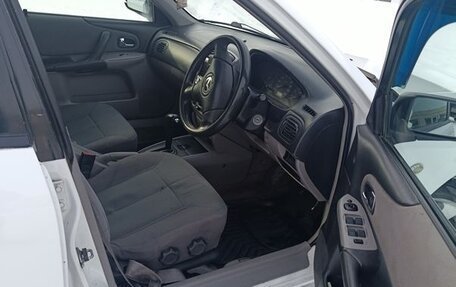 Mazda Familia Y11, 2002 год, 300 000 рублей, 12 фотография