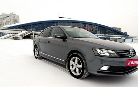 Volkswagen Jetta VI, 2018 год, 1 850 000 рублей, 3 фотография