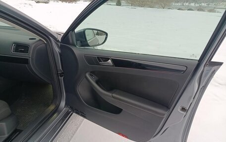 Volkswagen Jetta VI, 2018 год, 1 850 000 рублей, 11 фотография