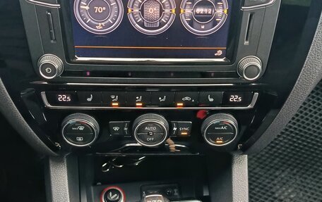 Volkswagen Jetta VI, 2018 год, 1 850 000 рублей, 21 фотография