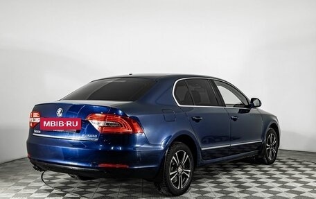 Skoda Superb III рестайлинг, 2013 год, 1 249 000 рублей, 2 фотография