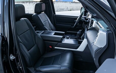 Toyota Tundra, 2024 год, 8 600 000 рублей, 8 фотография