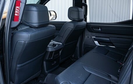 Toyota Tundra, 2024 год, 8 600 000 рублей, 11 фотография