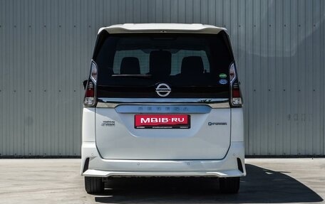 Nissan Serena IV, 2019 год, 2 340 000 рублей, 4 фотография