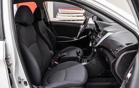 Hyundai Solaris II рестайлинг, 2013 год, 675 000 рублей, 8 фотография