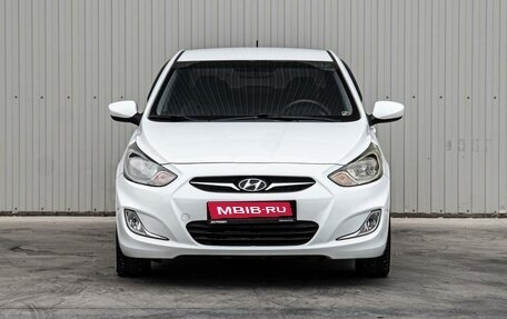 Hyundai Solaris II рестайлинг, 2013 год, 675 000 рублей, 3 фотография