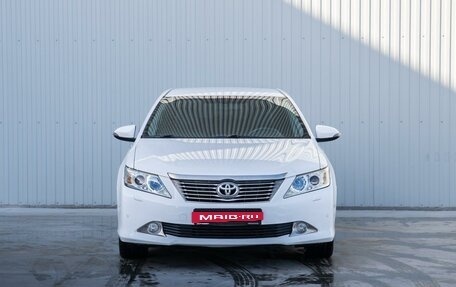 Toyota Camry, 2013 год, 1 990 000 рублей, 3 фотография