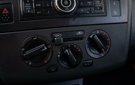 Nissan Tiida, 2010 год, 720 000 рублей, 13 фотография