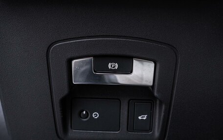 Land Rover Range Rover Velar I, 2017 год, 4 670 000 рублей, 21 фотография