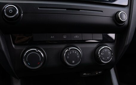 Skoda Octavia, 2015 год, 1 280 000 рублей, 13 фотография