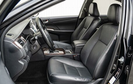 Toyota Camry, 2017 год, 2 350 000 рублей, 10 фотография