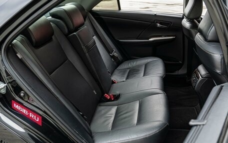 Toyota Camry, 2017 год, 2 350 000 рублей, 7 фотография