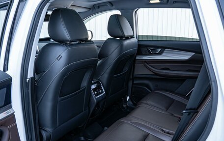 Chery Tiggo 8 Pro, 2021 год, 1 750 000 рублей, 13 фотография