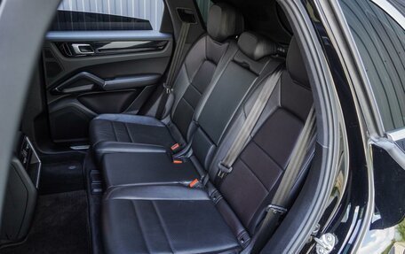 Porsche Cayenne III, 2018 год, 5 750 000 рублей, 9 фотография