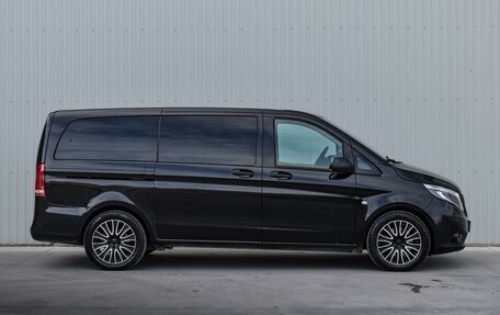 Mercedes-Benz Vito, 2016 год, 2 925 000 рублей, 5 фотография
