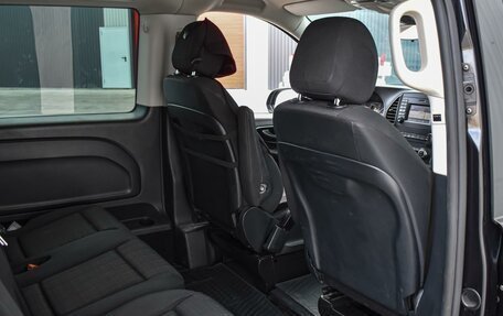 Mercedes-Benz Vito, 2016 год, 2 925 000 рублей, 11 фотография
