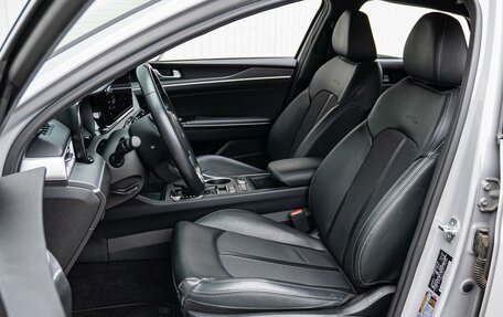 KIA K5, 2023 год, 3 235 000 рублей, 10 фотография