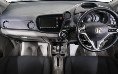 Honda Insight II рестайлинг, 2010 год, 769 000 рублей, 13 фотография