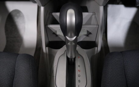 Honda Insight II рестайлинг, 2010 год, 769 000 рублей, 17 фотография