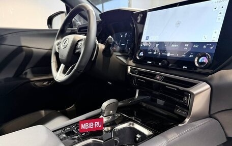 Lexus RX IV рестайлинг, 2025 год, 7 649 000 рублей, 21 фотография