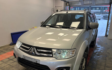 Mitsubishi Pajero Sport II рестайлинг, 2015 год, 1 870 000 рублей, 26 фотография