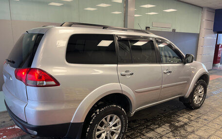 Mitsubishi Pajero Sport II рестайлинг, 2015 год, 1 870 000 рублей, 27 фотография