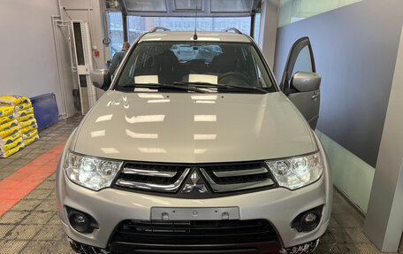 Mitsubishi Pajero Sport II рестайлинг, 2015 год, 1 870 000 рублей, 29 фотография
