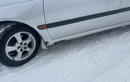 Toyota Avensis III рестайлинг, 2000 год, 126 000 рублей, 3 фотография