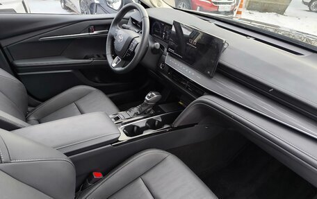 Toyota Camry, 2024 год, 6 500 000 рублей, 30 фотография