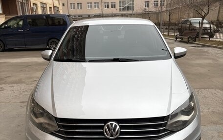 Volkswagen Polo VI (EU Market), 2016 год, 799 900 рублей, 2 фотография