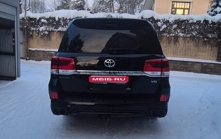 Toyota Land Cruiser 200, 2018 год, 6 500 000 рублей, 6 фотография