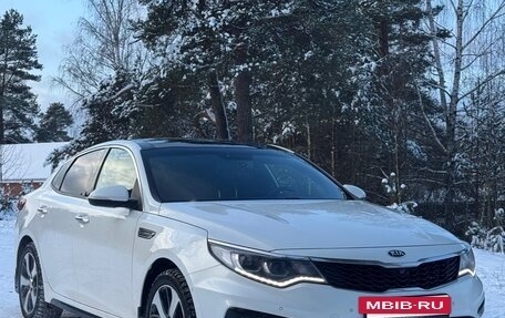 KIA Optima IV, 2018 год, 1 870 000 рублей, 2 фотография