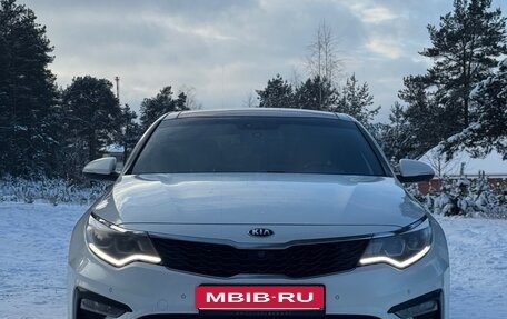 KIA Optima IV, 2018 год, 1 870 000 рублей, 3 фотография