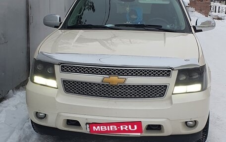 Chevrolet Tahoe III, 2012 год, 1 700 000 рублей, 3 фотография