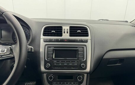 Volkswagen Polo VI (EU Market), 2017 год, 1 450 000 рублей, 15 фотография