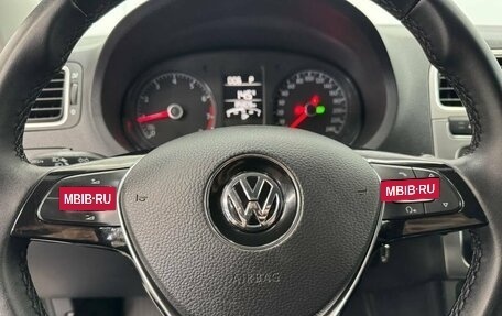 Volkswagen Polo VI (EU Market), 2017 год, 1 450 000 рублей, 17 фотография