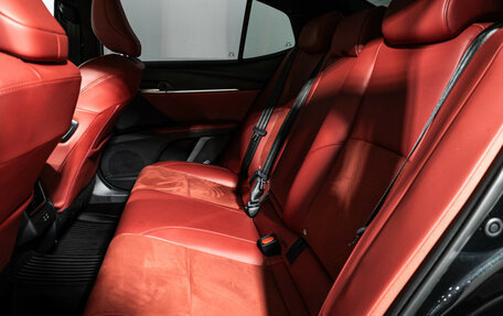 Toyota Camry, 2024 год, 3 829 900 рублей, 10 фотография