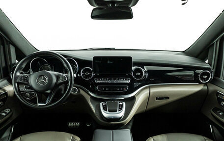 Mercedes-Benz V-Класс, 2022 год, 9 499 700 рублей, 13 фотография