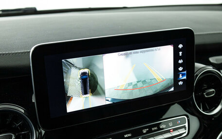 Mercedes-Benz V-Класс, 2022 год, 9 499 700 рублей, 16 фотография