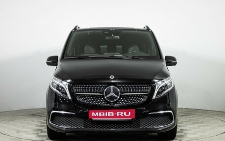 Mercedes-Benz V-Класс, 2022 год, 9 499 700 рублей, 2 фотография