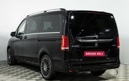 Mercedes-Benz V-Класс, 2022 год, 9 499 700 рублей, 7 фотография